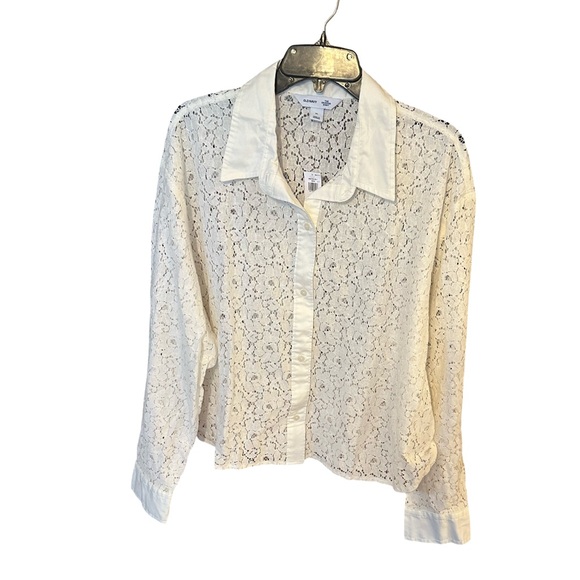 Old Navy Cropped Lace Button-down Shirt, Size XL. - Picture 10 of 10